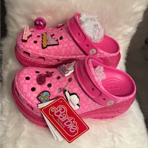 Out of stock bought in a resale store for higher price and didn’t fit me 😌